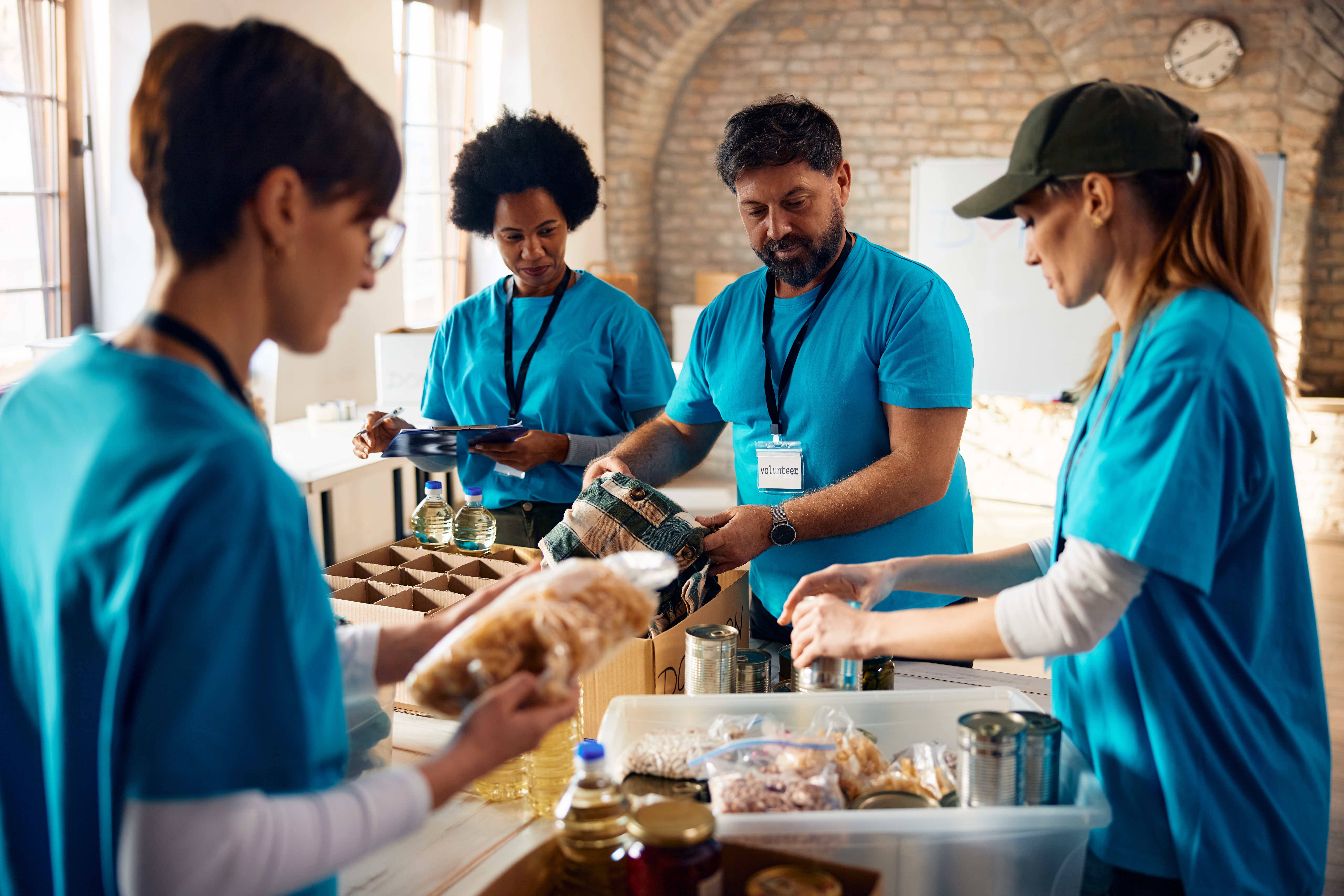Volunteers working together to support local people in Leeds